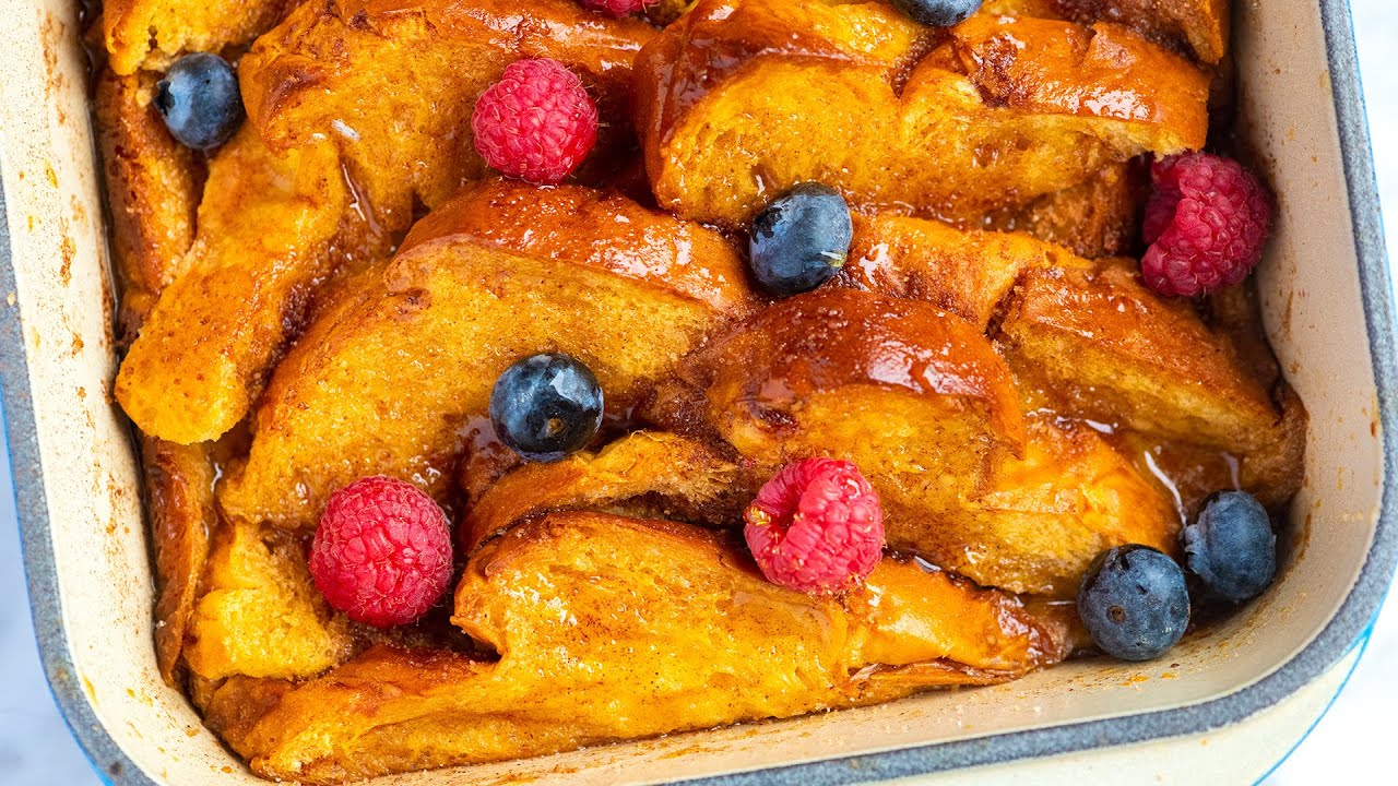 Baked French Toast: 7 Delicious Recipes to Try Now 1 baked french toast
