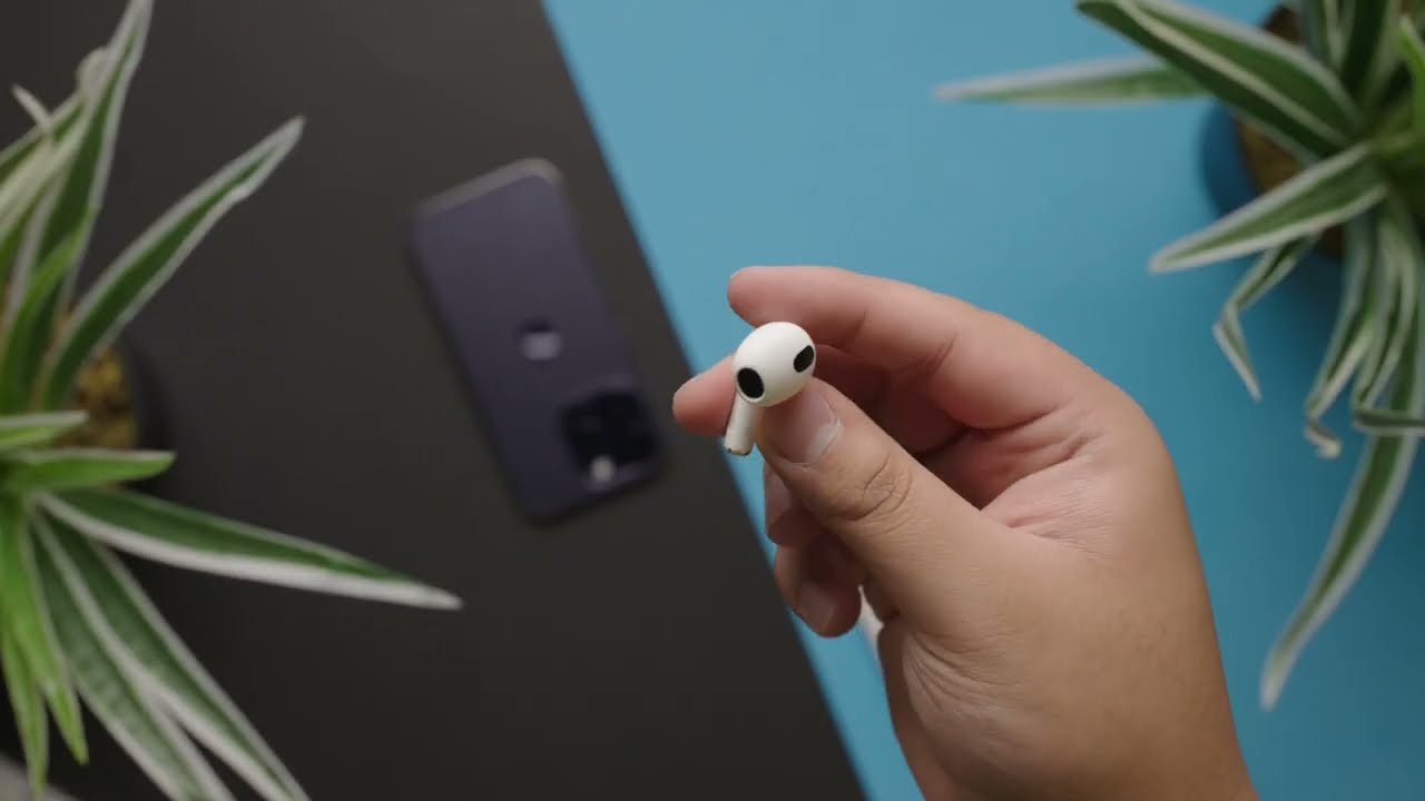 how long do airpods last