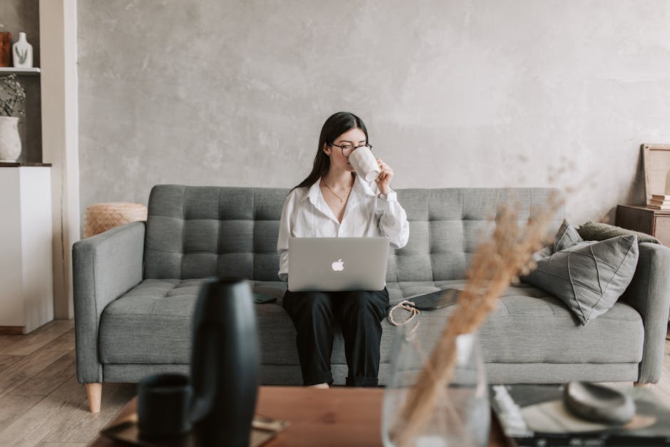 offre d'emploi modérateur web à domicile