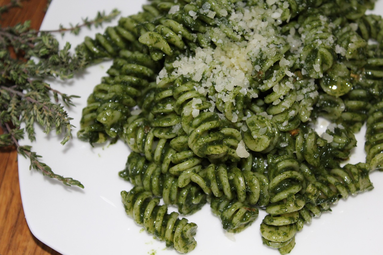 Vegansk pesto 5 läckra recept för smakfulla måltider 1 vegansk pesto