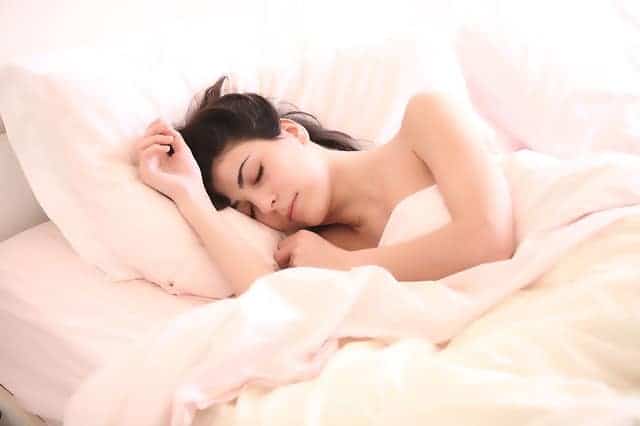 The 6 Most Common Sleeping Positions (Backed By Science) and Their Implications For Your Health