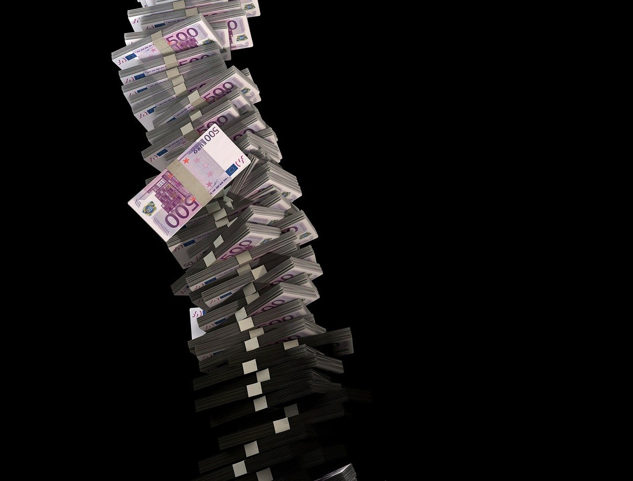 pasar de dolares a euros