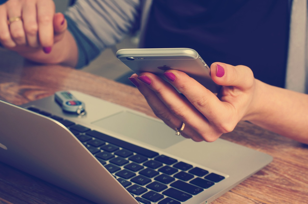 Nothing Phone: 5 características que debes conocer ya 1 nothing phone
